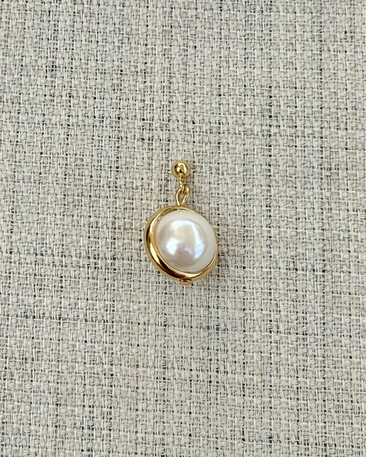 Vintage Japanese Spinner Pearl Sidekick — product photo